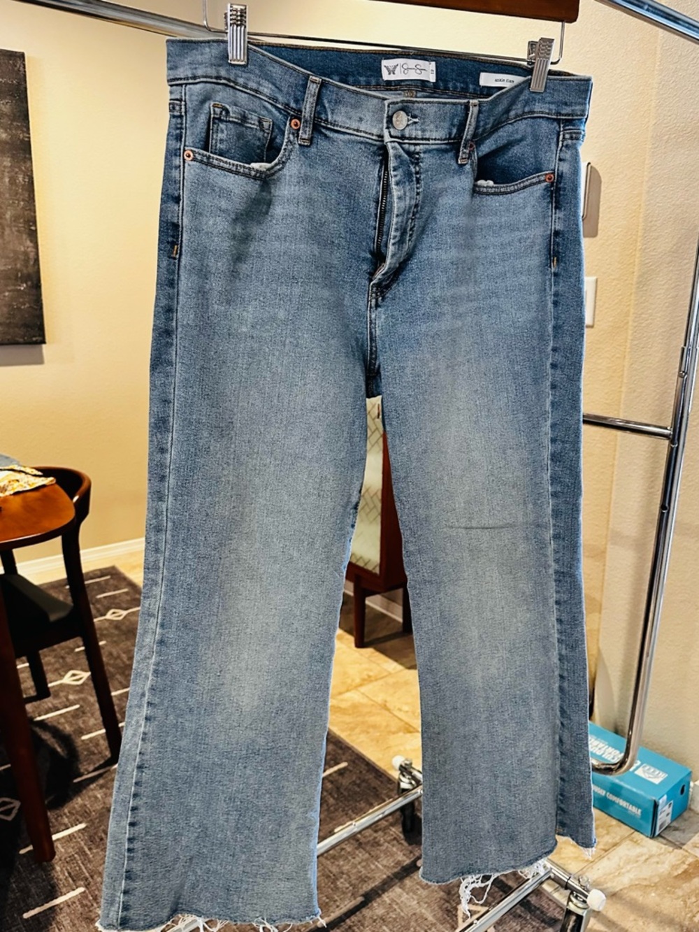 Jessica Simpson Light Denim Ankle Flare Jeans Size 12 (26in inseam)LIKE NEW